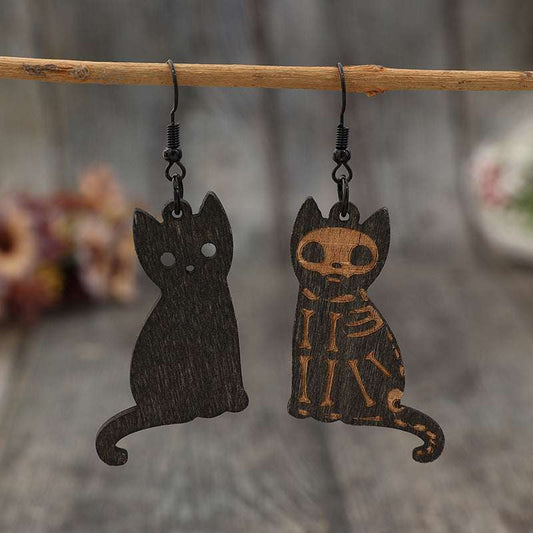 Alloy Hook Wooden Cat Earrings Curiously Vulgar