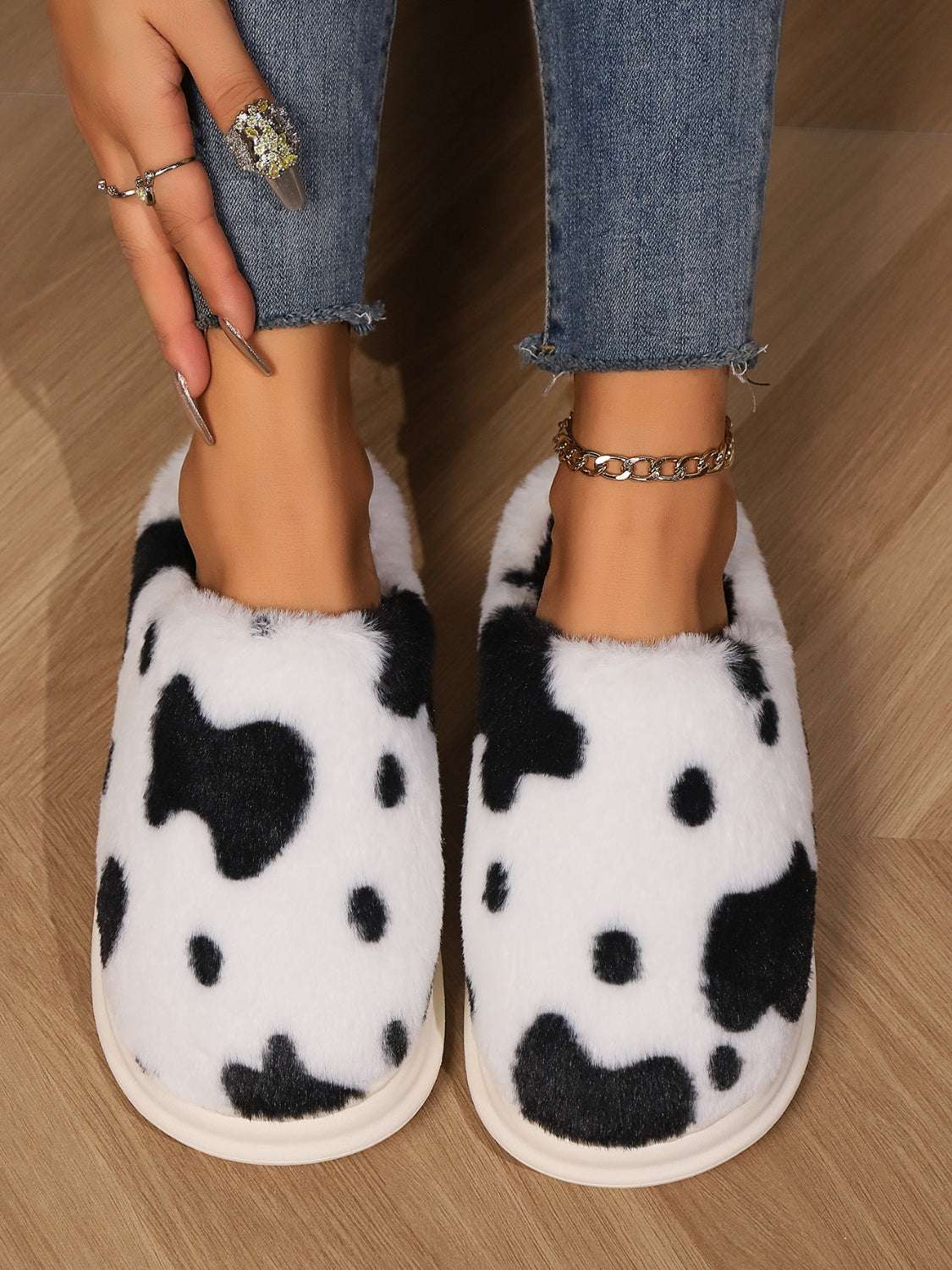 Animal Print Faux Fur Slippers Curiously Vulgar