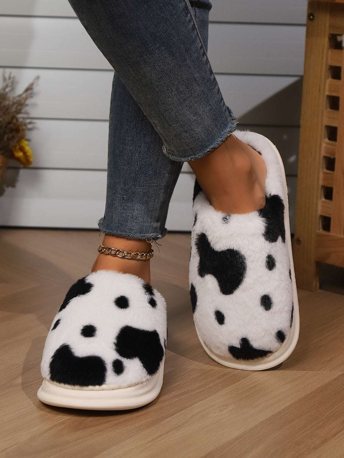 Animal Print Faux Fur Slippers Curiously Vulgar