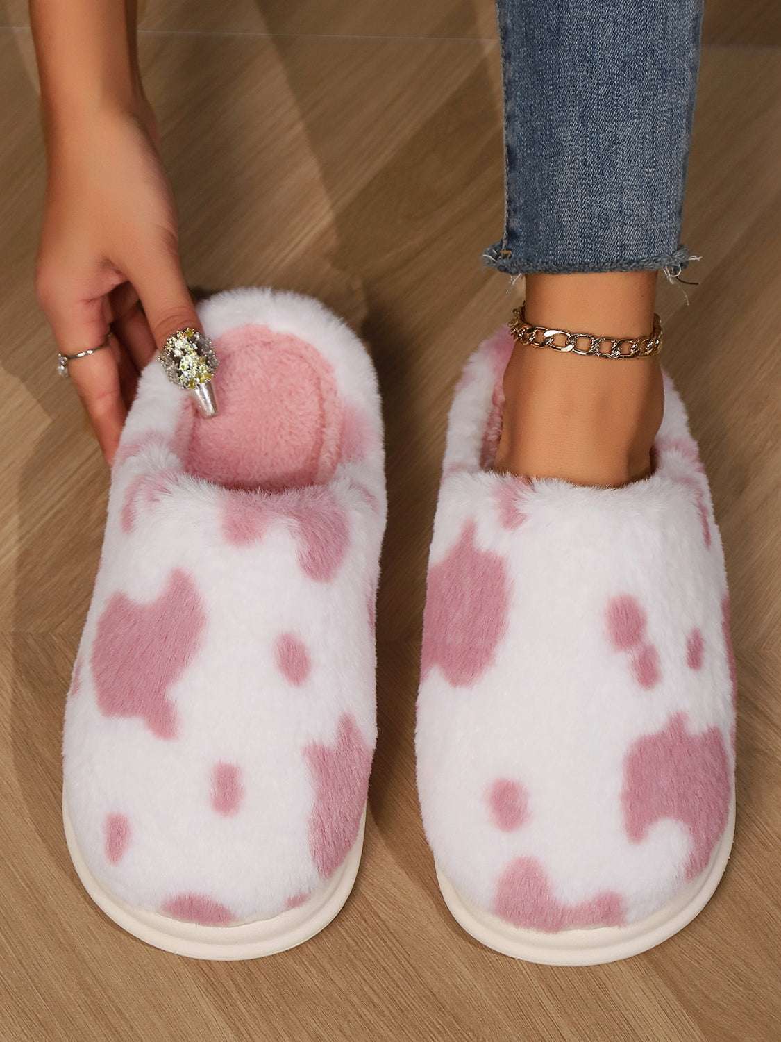 Animal Print Faux Fur Slippers Curiously Vulgar